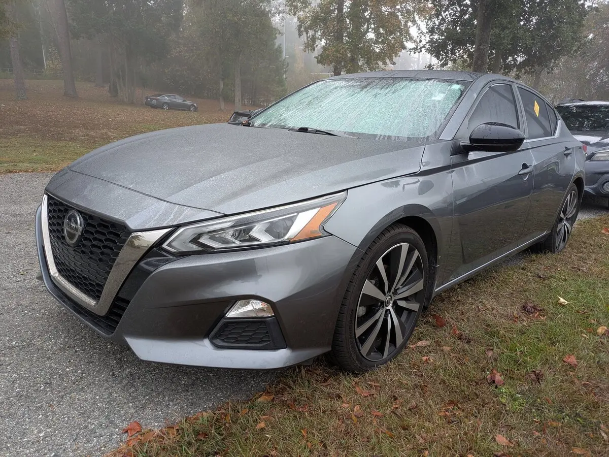2019 Nissan Altima SR