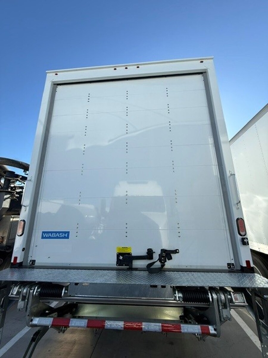 2026 Hino L6 in Phoenix, AZ — photo 4
