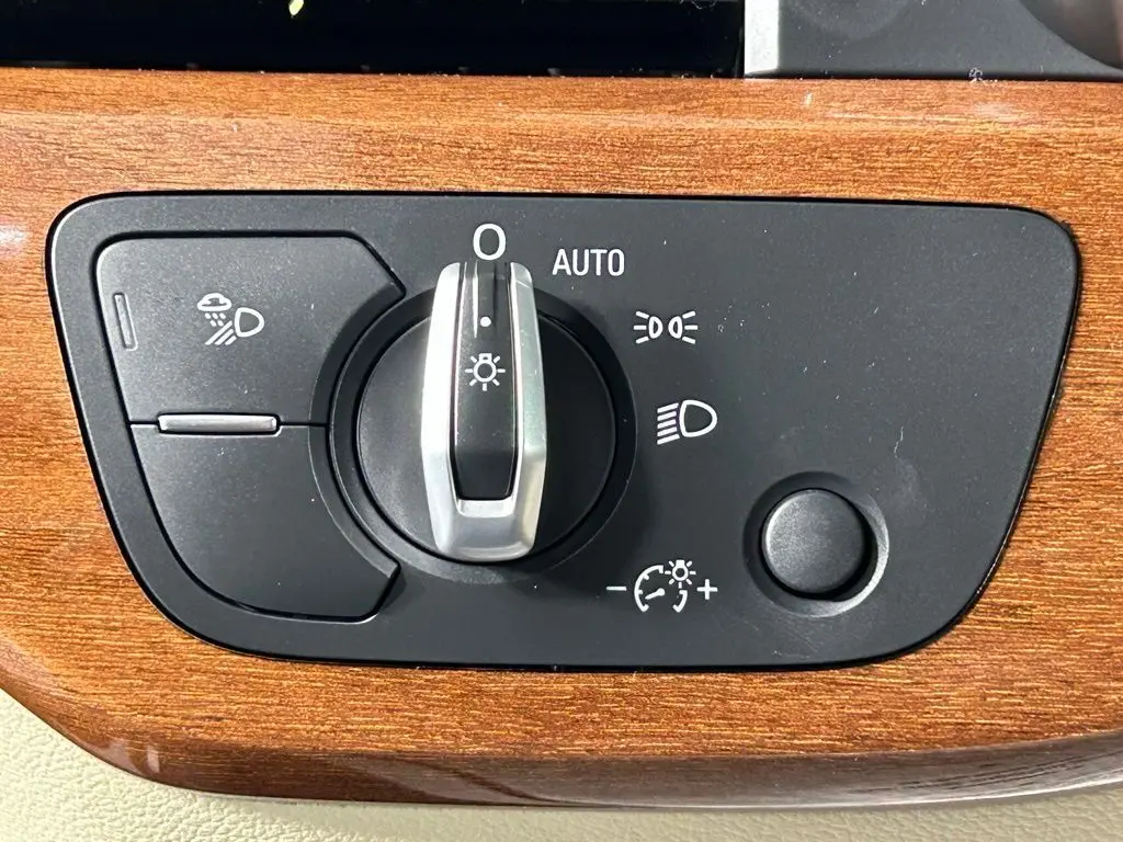 2022 Audi A4 40 Premium Quattro photo 26