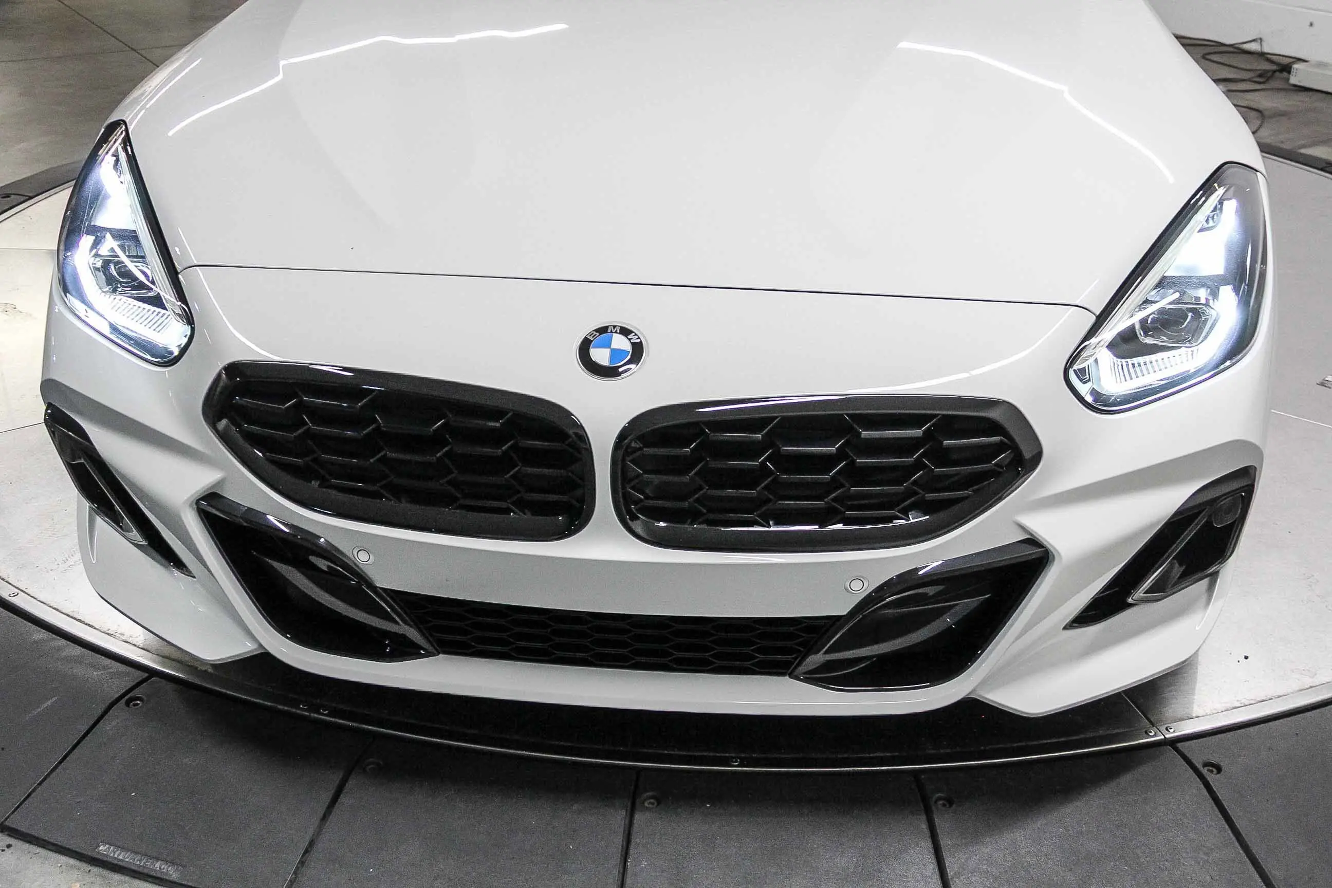 2026 Bmw Z4 M40i Roadster photo 16