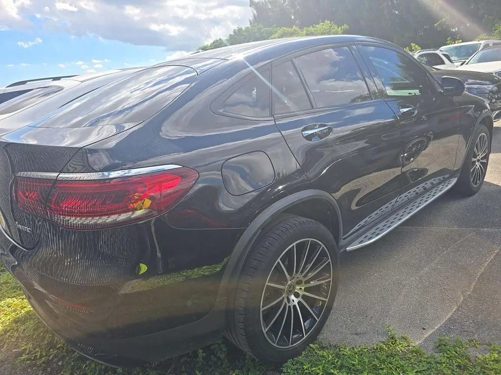 2023 Mercedes Benz GLC 300 Coupe 4MATIC photo 2