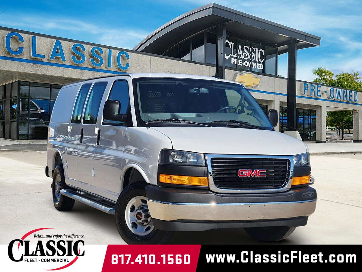 2025 GMC Savana Cargo Van