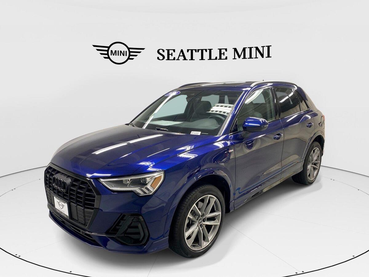 2022 Audi Q3 quattro S line Prem Plus 45 TFSI