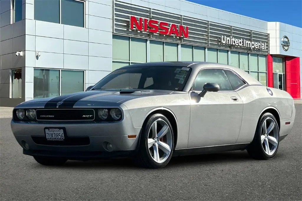 2008 Dodge Challenger SRT8 photo 8
