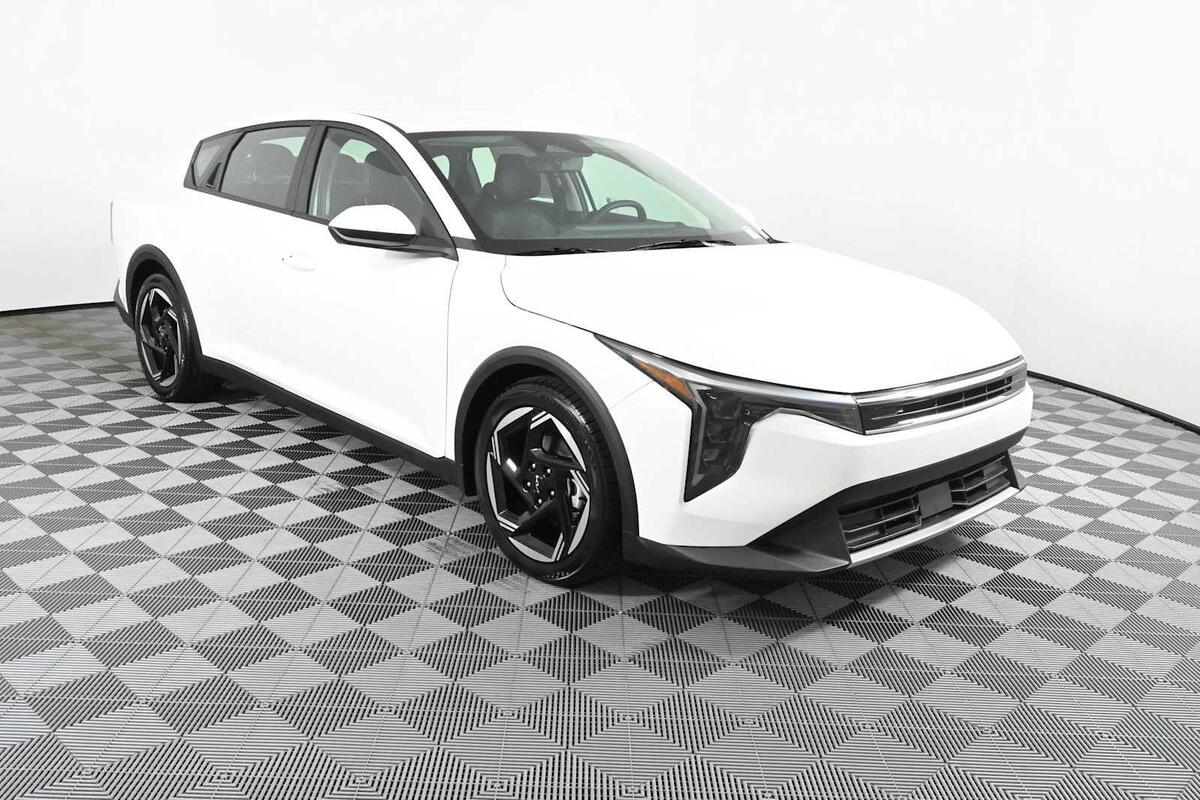 2026 Kia K4 EX