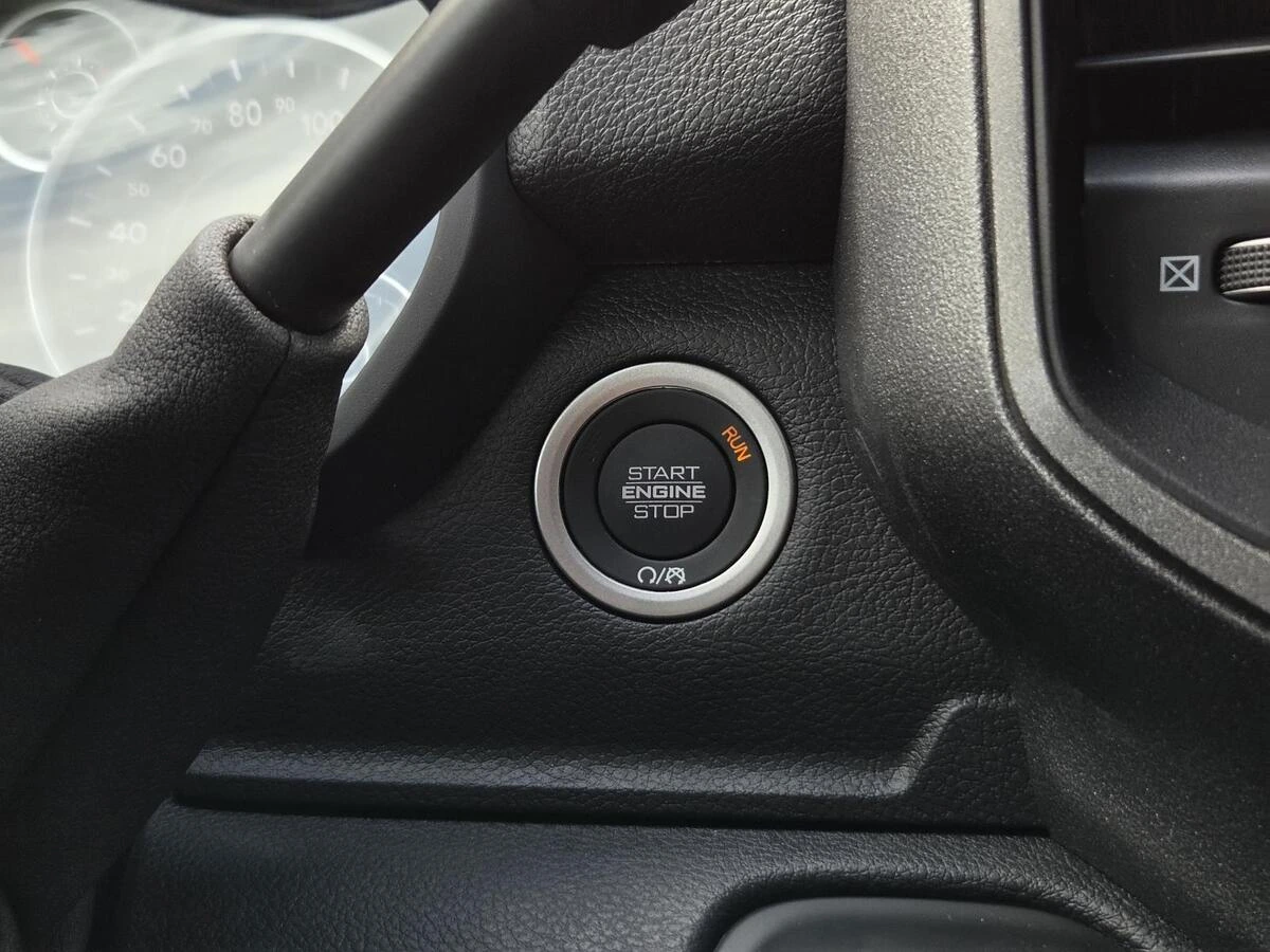 2025 RAM 2500 Tradesman - Photo 12