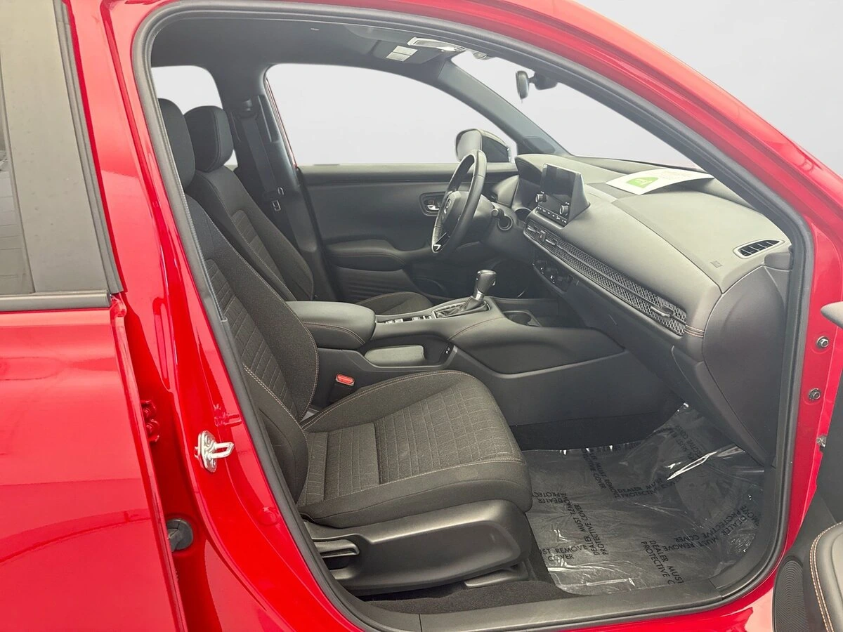 2024 Honda HR-V Sport - Photo 16