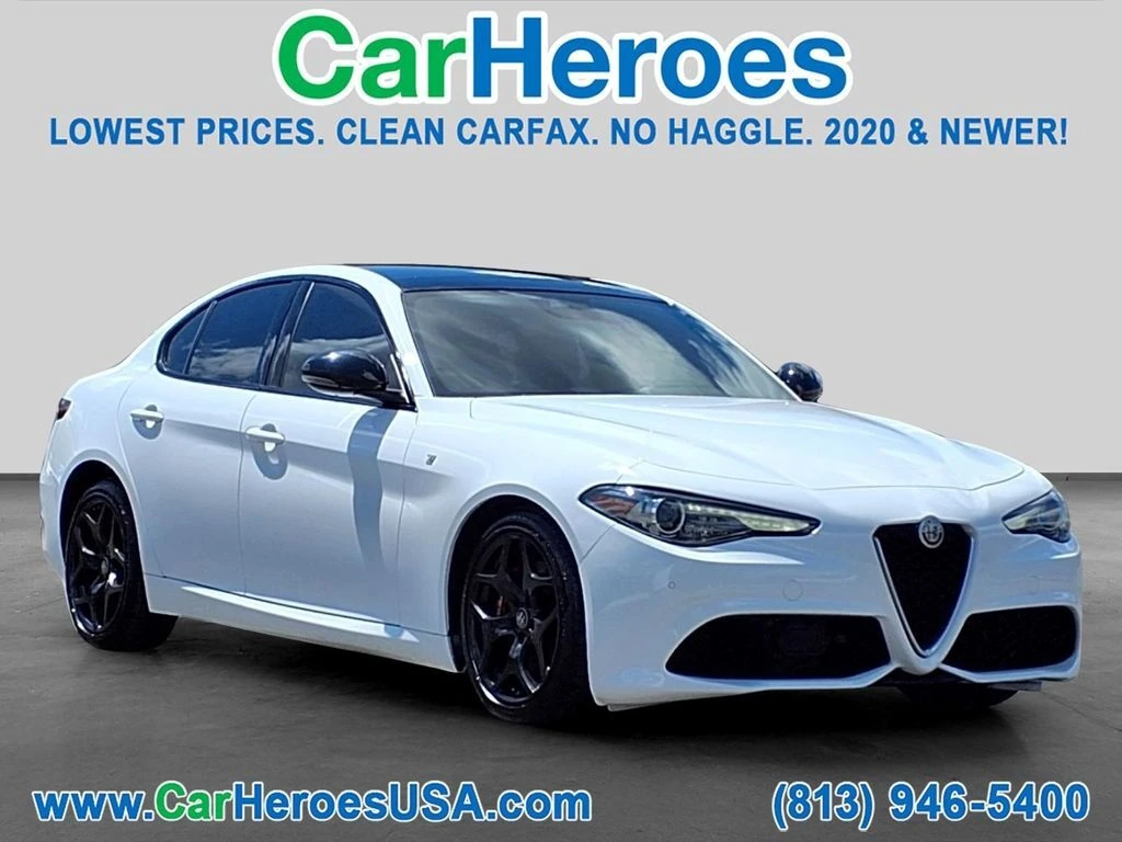 2022 Alfa Romeo Giulia 2.0 Ti Auto's photo