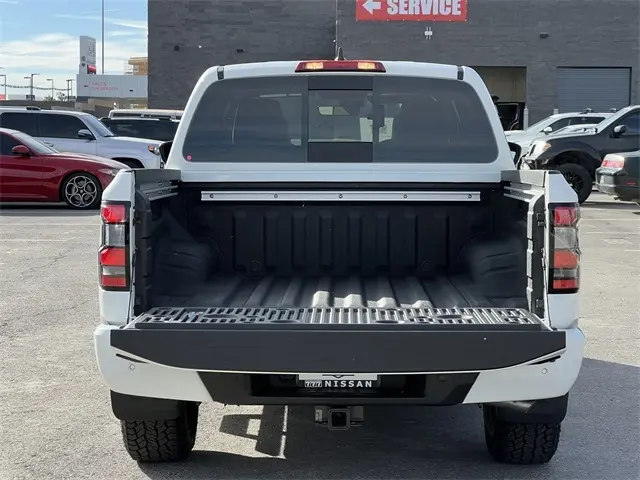 2026 Nissan Frontier PRO-X photo 4