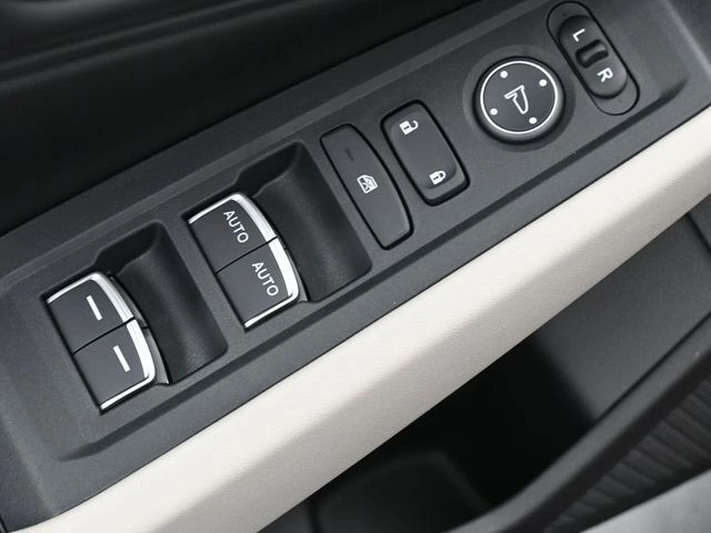 2025 Honda Accord SE - Photo 13
