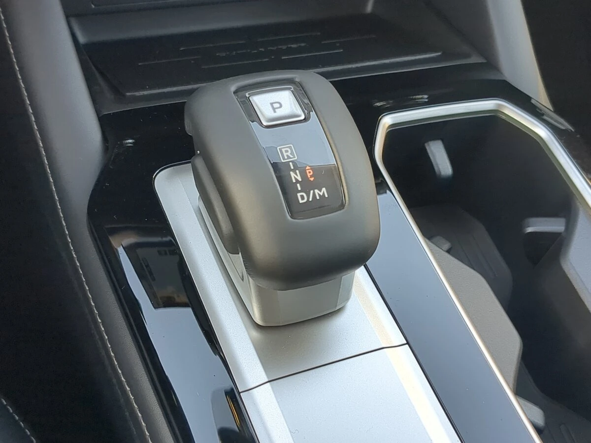 2026 Mitsubishi Outlander SEL - Photo 31