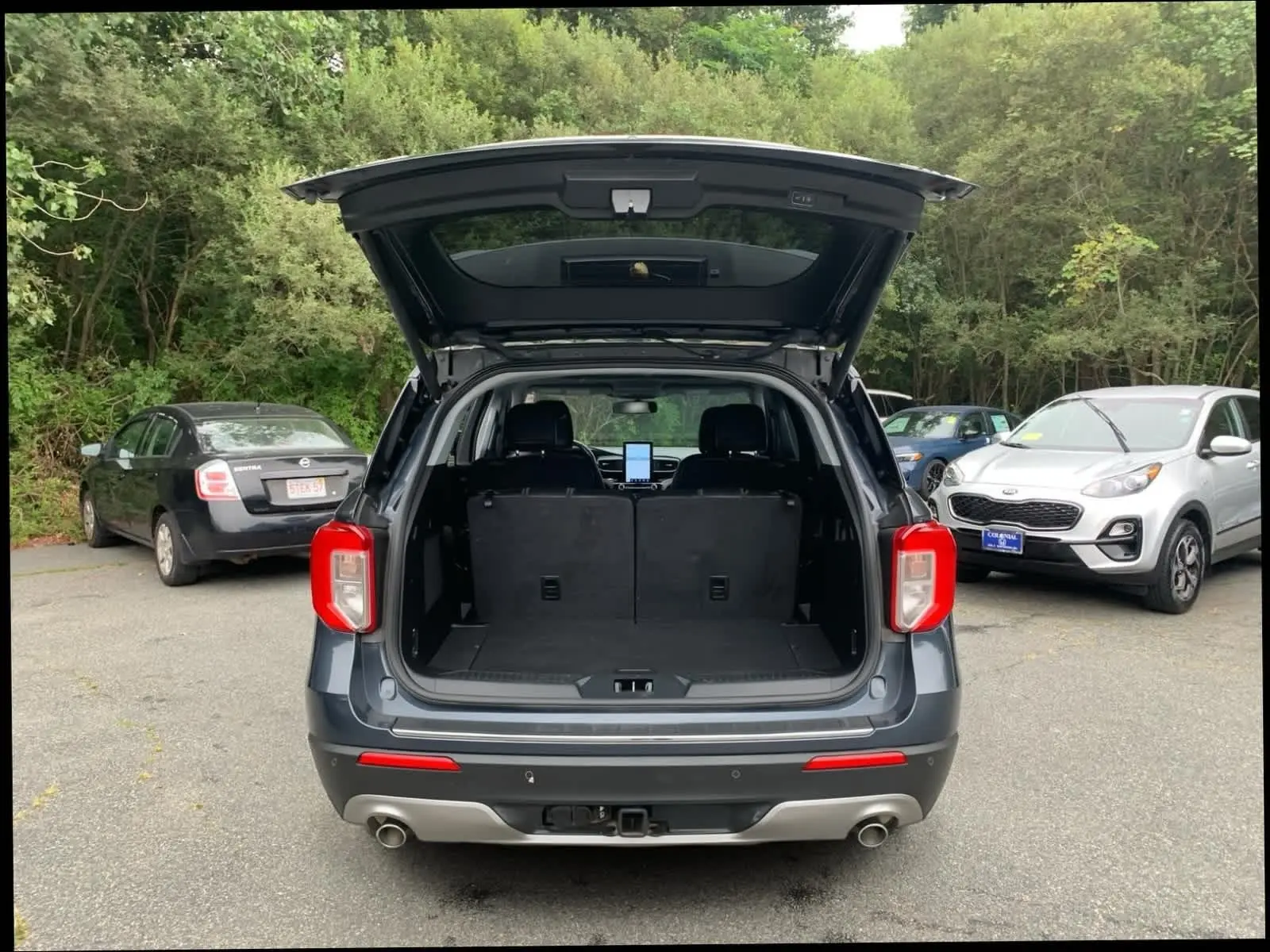 2022 Ford Explorer Limited photo 35