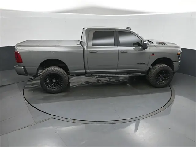 2025 Ram 2500 Laramie photo 26
