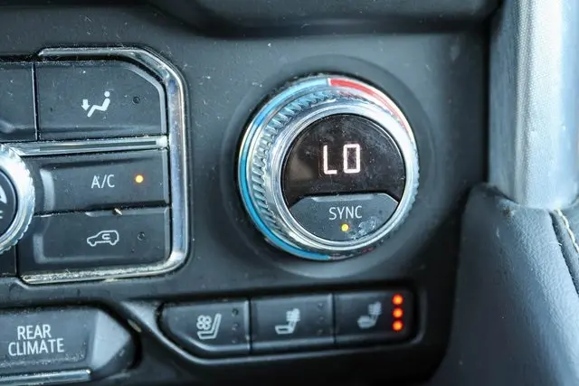 2021 Gmc Yukon XL SLT photo 28