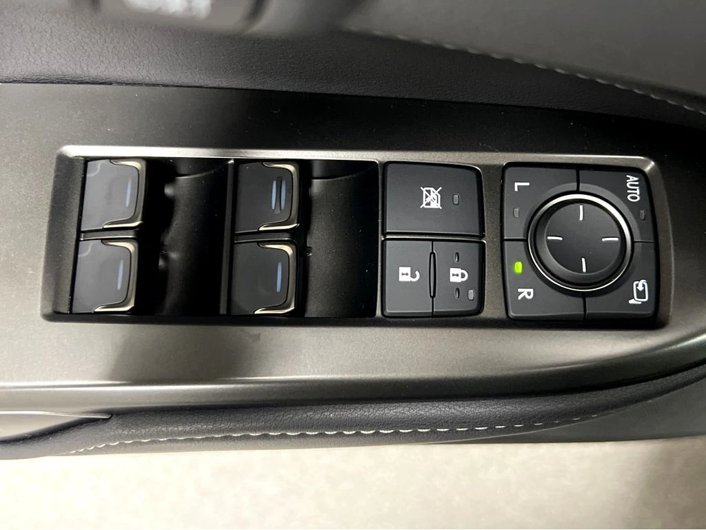 2026 Lexus NX 350 Luxury - Photo 40