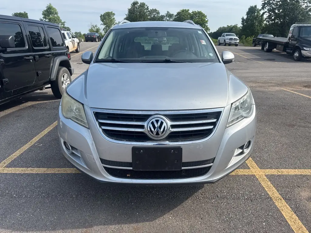 Used 2009 Volkswagen Tiguan S with VIN WVGAV75N99W521999 for sale in Bartlesville, OK