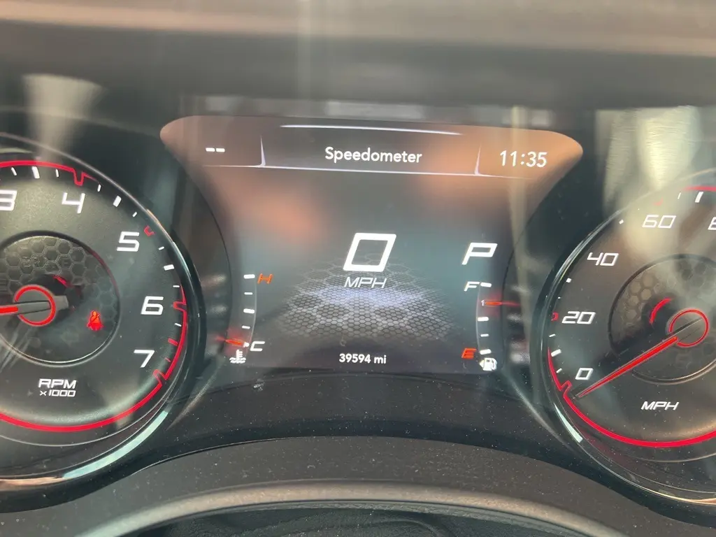 2022 Dodge Charger SXT photo 6