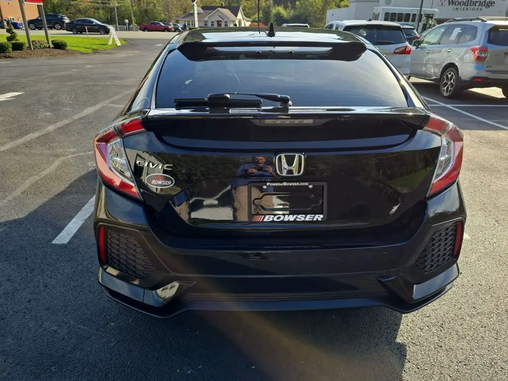 2019 Honda Civic Hatchback EX photo 4