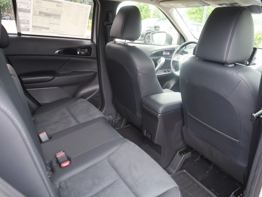 2026 Mitsubishi Eclipse Cross SE - Photo 18
