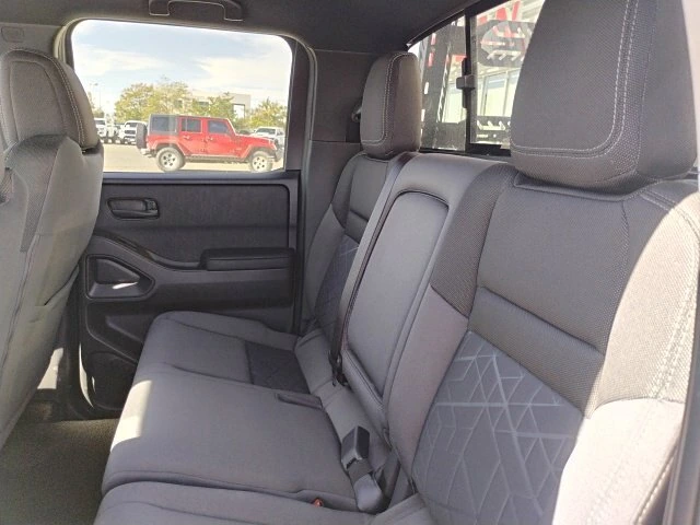 2026 Nissan Frontier SV - Photo 16