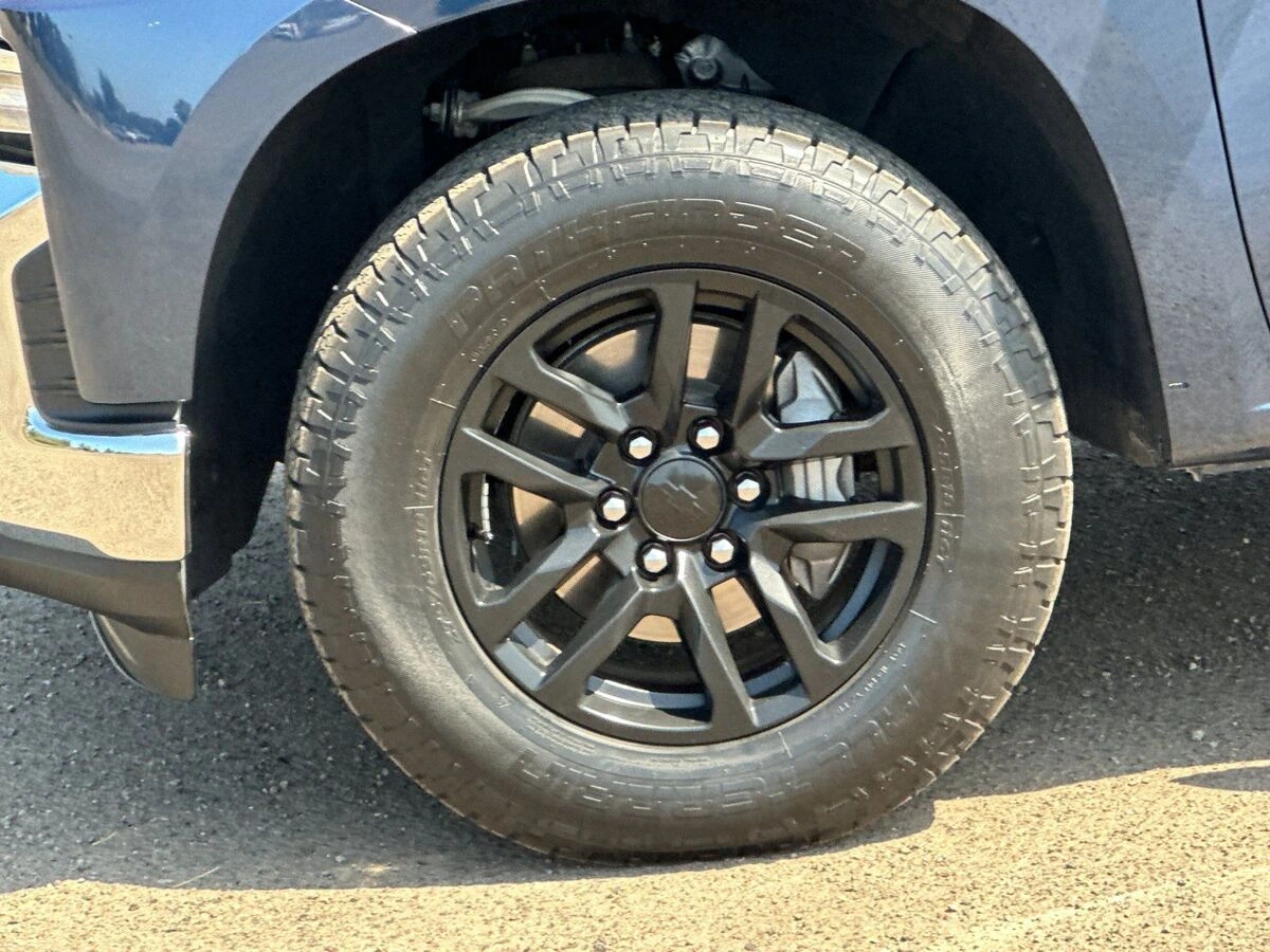 2019 Chevrolet Silverado 1500 LT - Photo 24