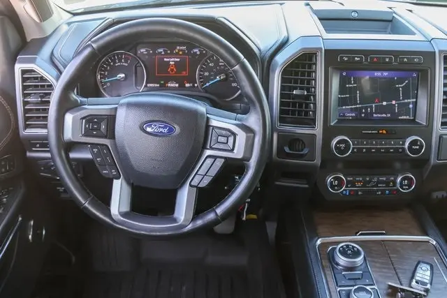 2021 Ford Expedition Platinum photo 25