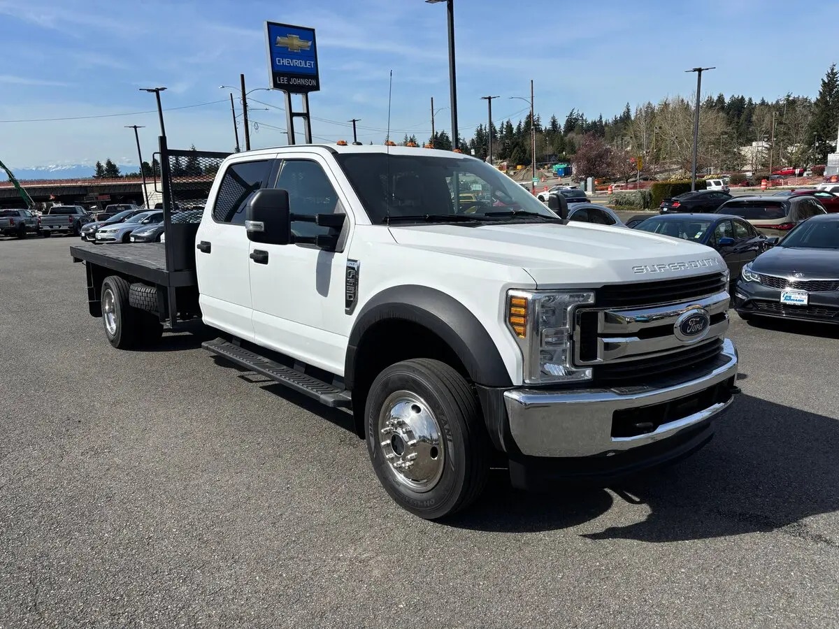 2018 Ford F-550 XLT photo 3