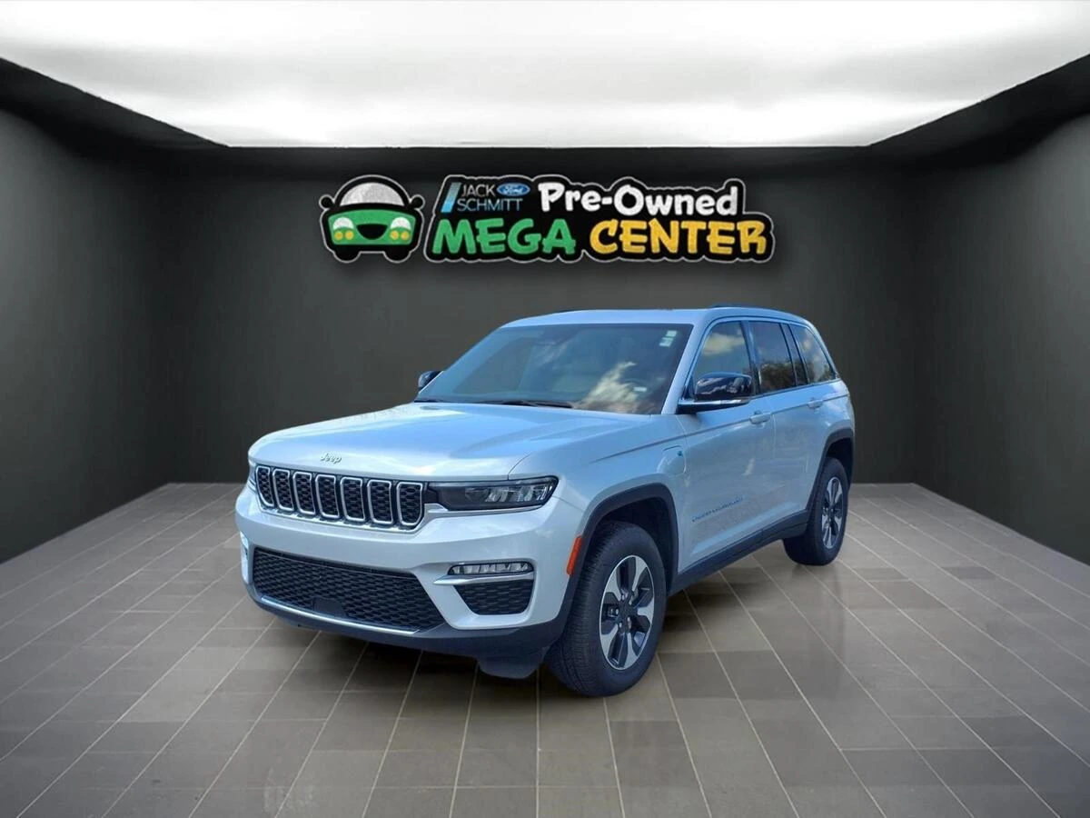 2024 Jeep Grand Cherokee 4xe 4x4's photo