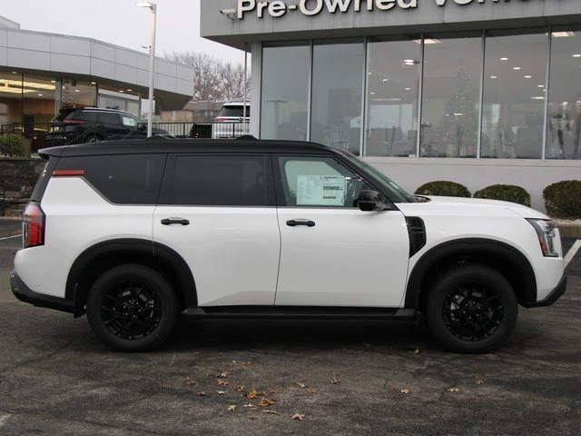 2026 Nissan Armada PRO-4X - Photo 11