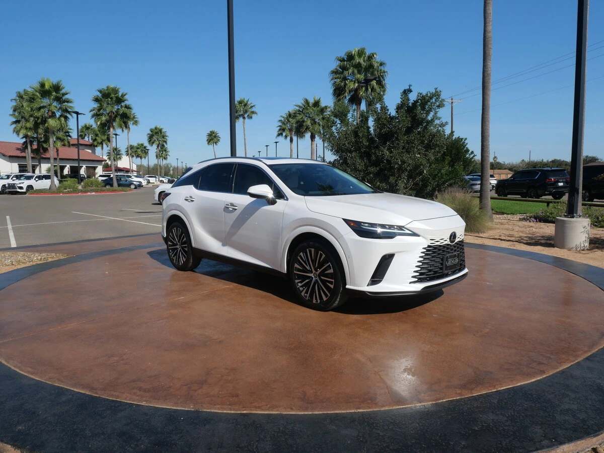 2024 Lexus RX Base's photo