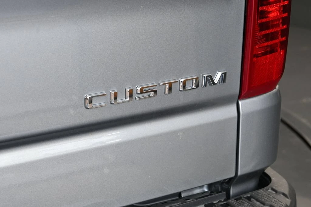 2026 Chevrolet Silverado 1500 Custom - Photo 9