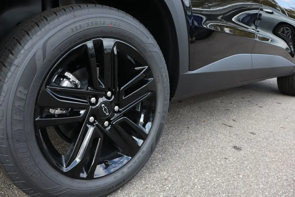 2025 Chevrolet Trax ACTIV photo 25