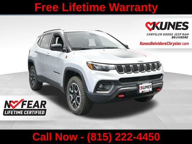 2025 Jeep Compass Trailhawk