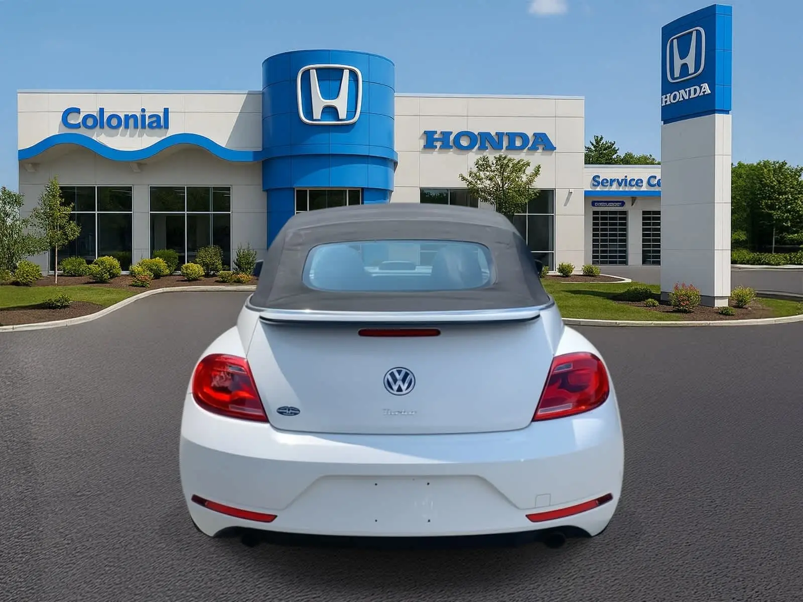 2013 Volkswagen Beetle photo 3