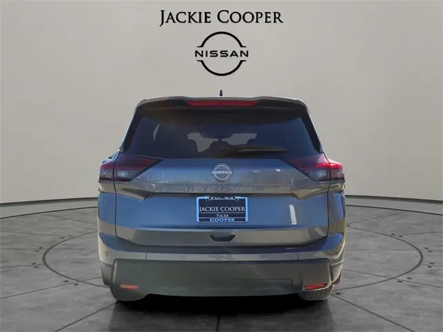 2025 Nissan Rogue S photo 3