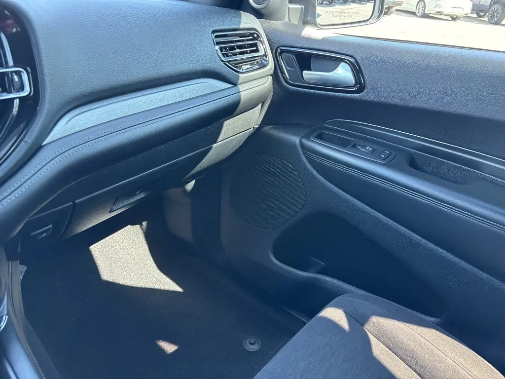 2022 Dodge Durango SXT photo 19