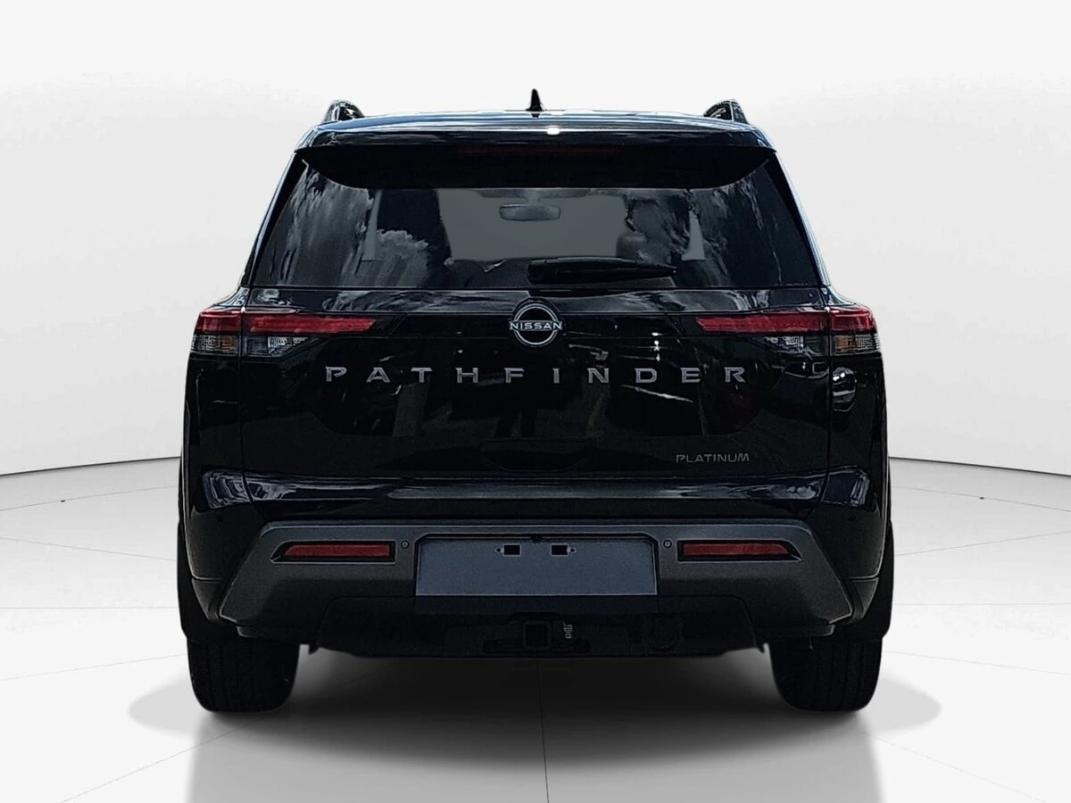 2026 Nissan Pathfinder Platinum - Photo 6