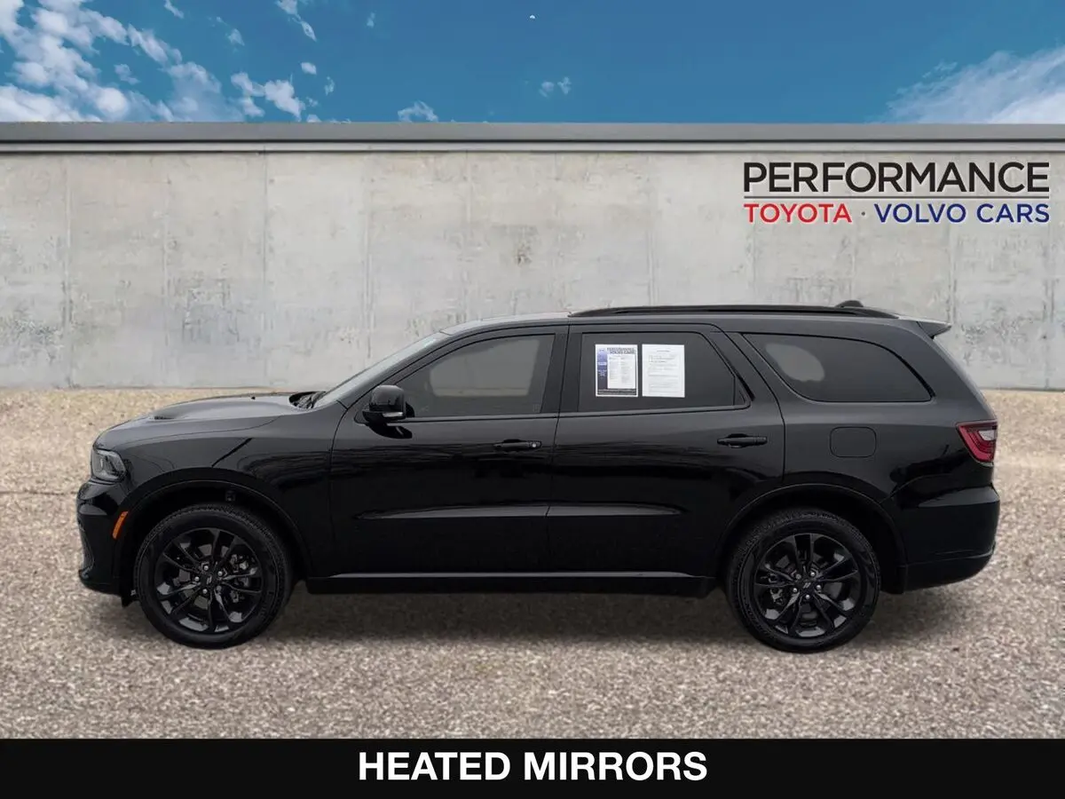 2023 Dodge Durango GT photo 2
