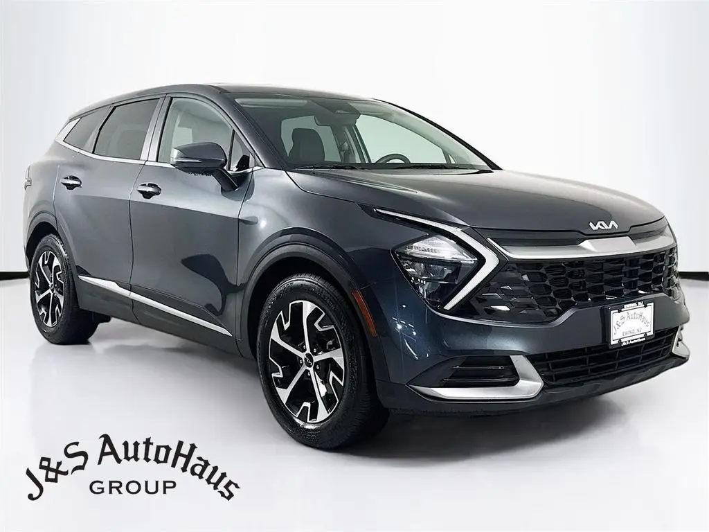 2023 Kia Sportage EX's photo