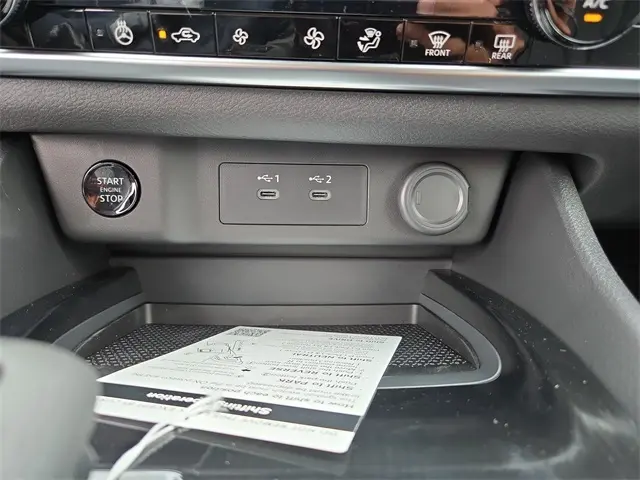 2026 Nissan Rogue SV photo 35