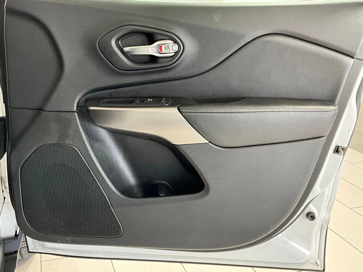2020 Jeep Cherokee Limited - Photo 24