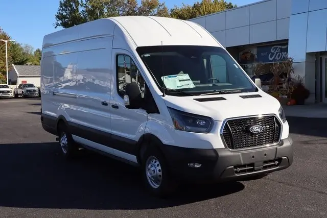 2026 Ford Transit photo 2