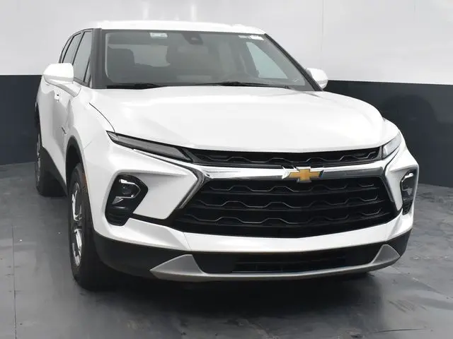 Used 2023 Chevrolet Blazer 2LT with VIN 3GNKBCR43PS232239 for sale in Woodstock, IL