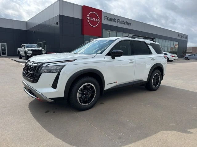 2026 Nissan Pathfinder Rock Creek 4WD's photo