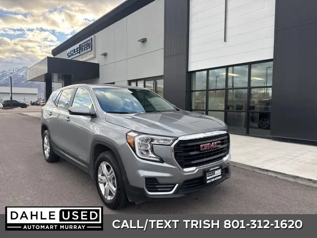 2024 GMC Terrain SLE's photo