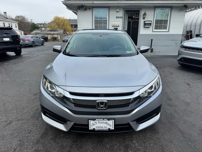 2018 Honda Civic EX photo 2