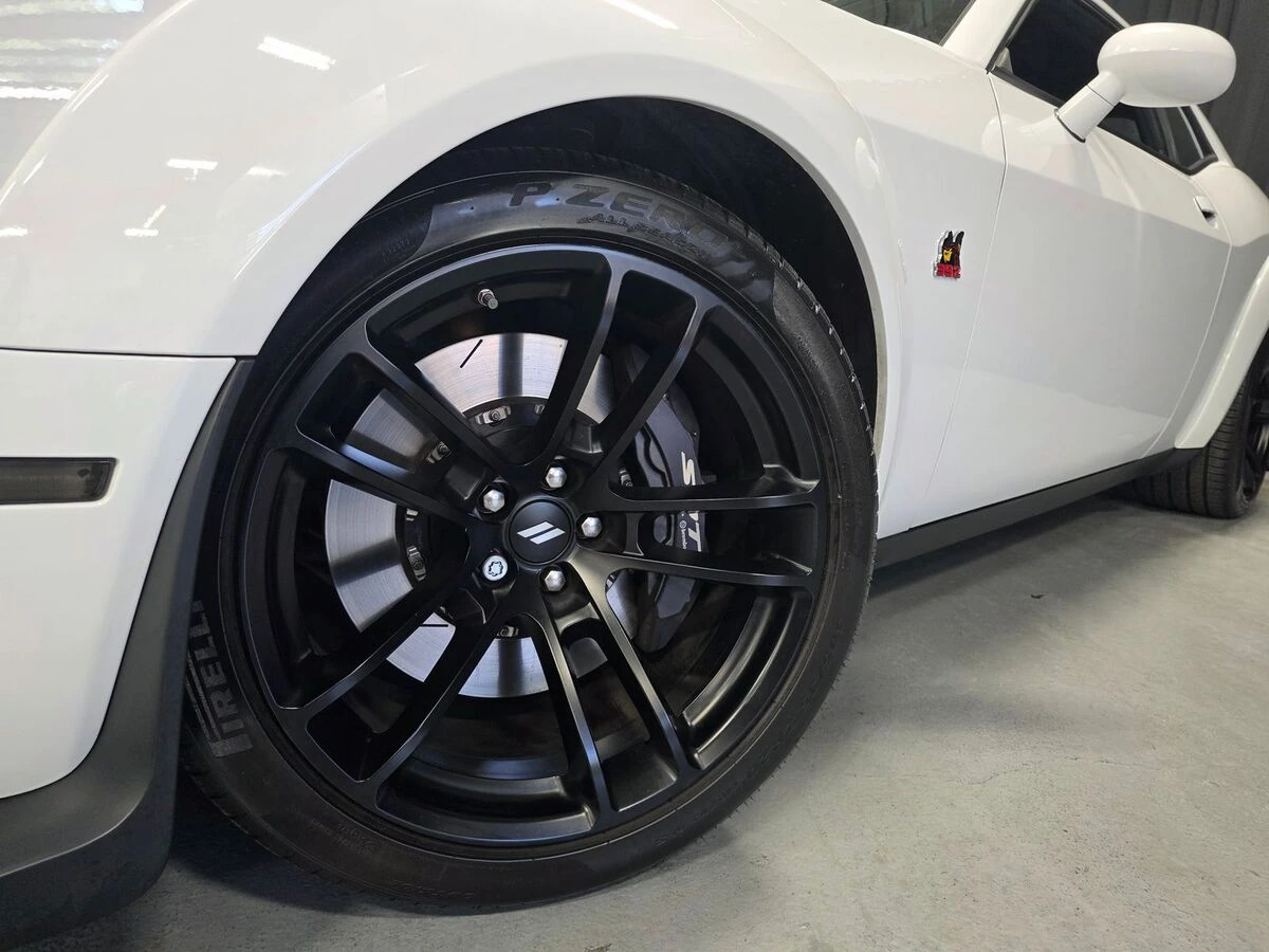 2023 Dodge Challenger R/T - Photo 34