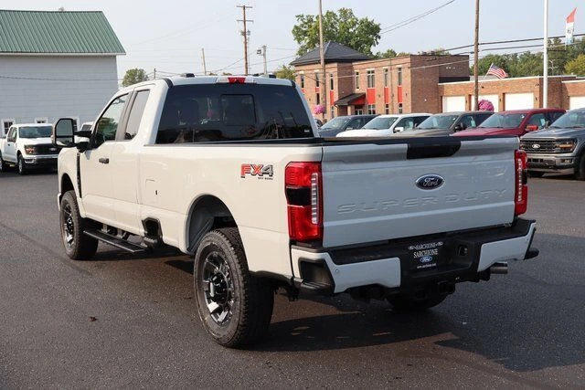 2026 Ford F-350 Super Duty XL - Photo 16