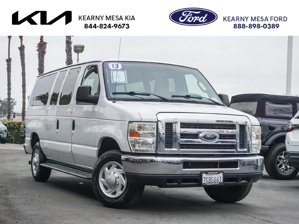 2013 Ford E-Series Econoline Wagon