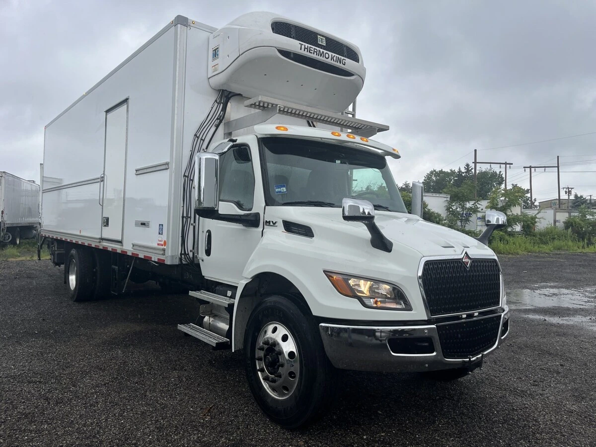2024 International MV in Warwick, RI — photo 2
